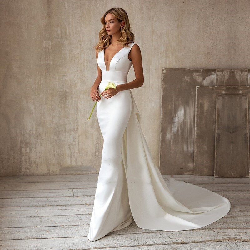 A-line Chic Strapless Ivory Simple Wedding Dress Bridal Gown QW2110 – SQOSA